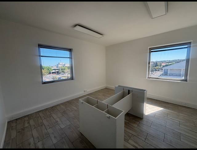 182M² OFFICE TO LET IN AUDAS ESTATE